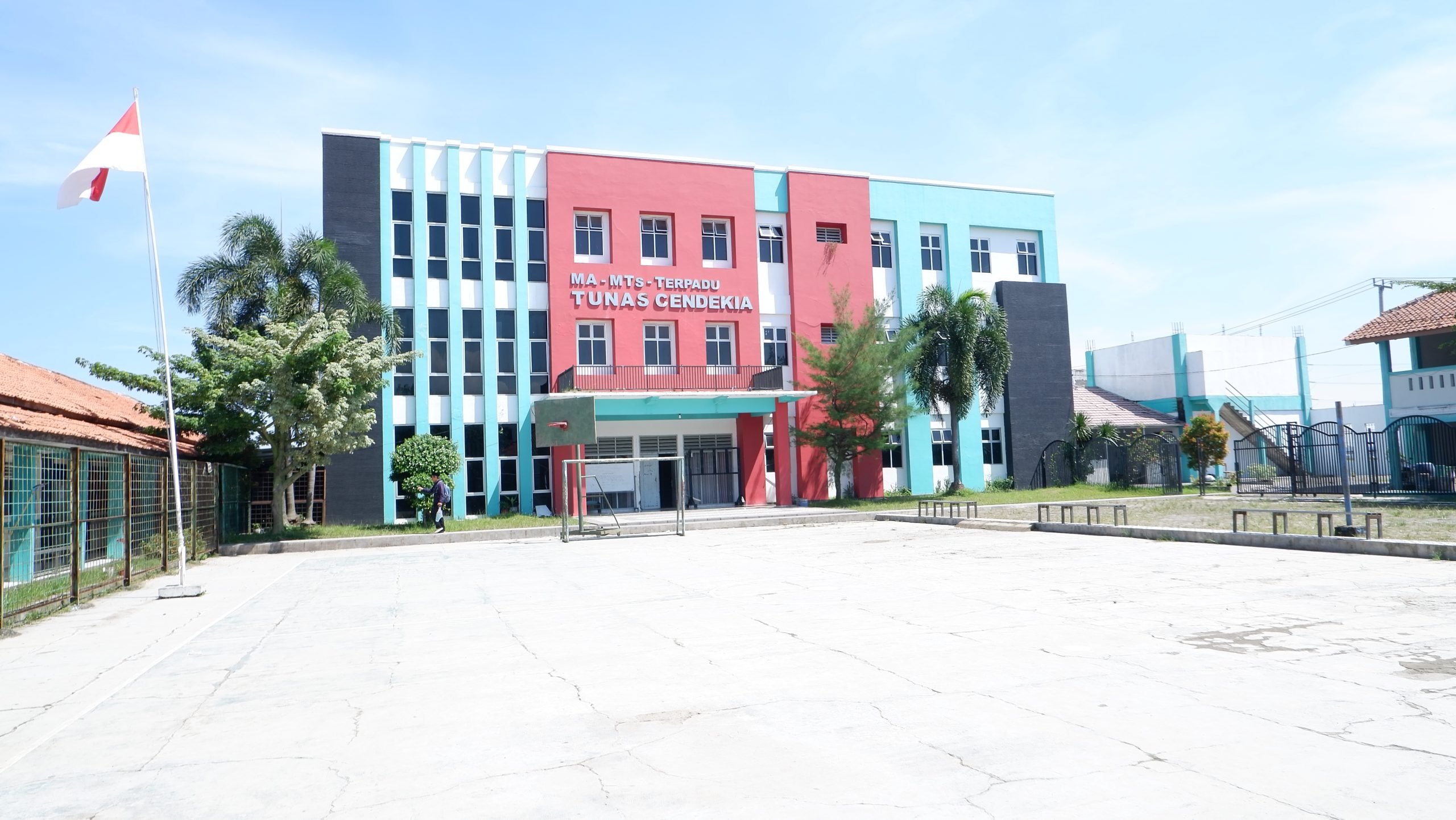 Ciri Muslim Gadungan: Berbahagia dan Kembali Rutin Maksiat pada 1 Syawal