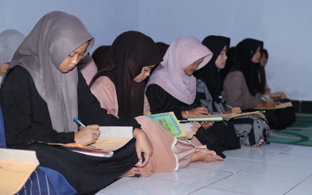 Bukan Sekadar Tradisi : Kekuatan Tersembunyi di Balik Kitab Kuning !!!