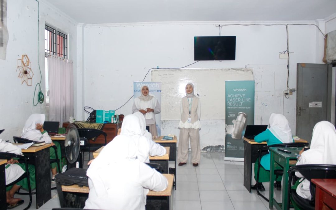 Sosialisasi Pemilihan Skincare yang Aman untuk Remaja oleh Tim Wardah di MAS Terpadu Tunas Cendekia